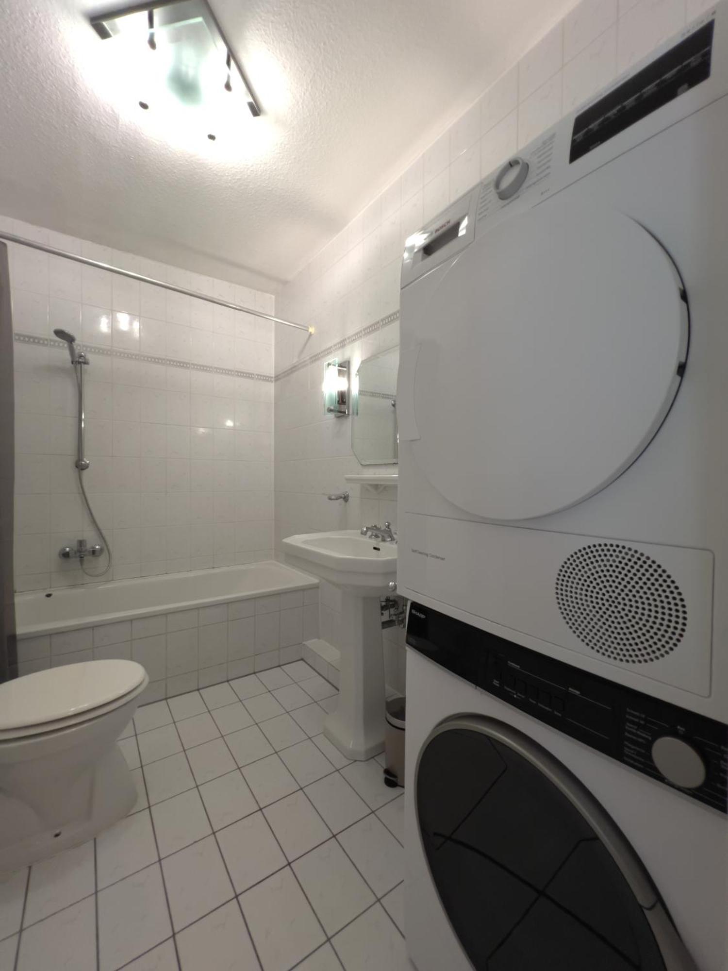 Gemuetliche 5 Personen Wohnung Obertshausen Exteriör bild